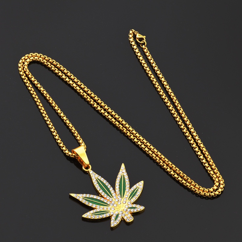 Strass Wiet Hanger Ketting Man - Dry Herb Vaping Accessories recensie en prijs